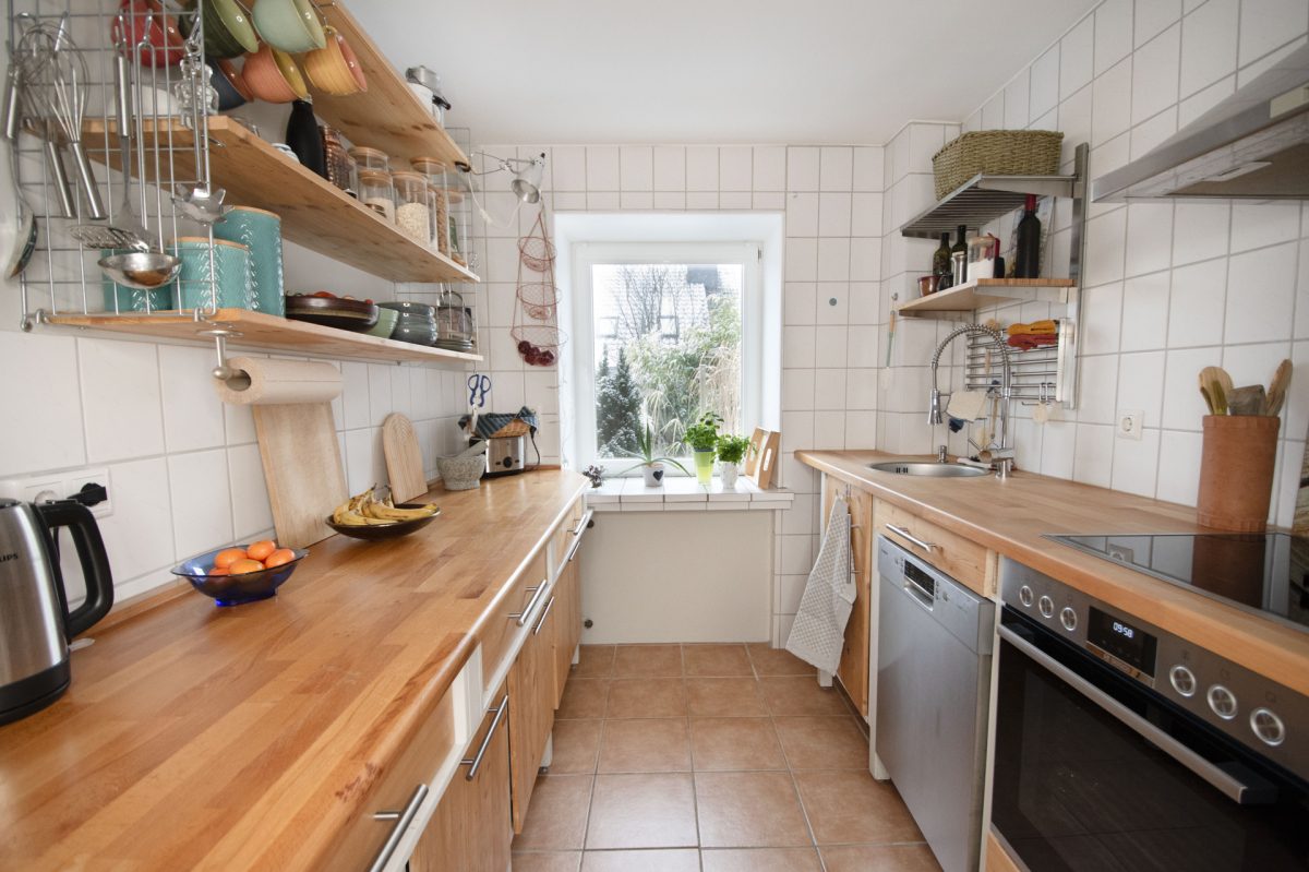 Immobilienangebot - Itzehoe - Alle - Gepflegtes Reihenendhaus mit fünf Zimmern und viel Platz