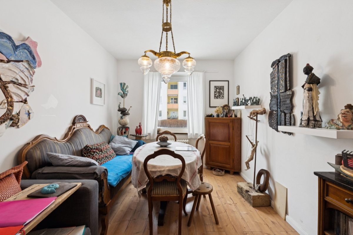 Immobilienangebot - Ammersbek / Lottbek - Alle - Große 4 Zimmer EG Wohnung in ruhiger Lage vor den Toren Hamburgs, mit U-Bahn ca. 35 Min zur HH-City