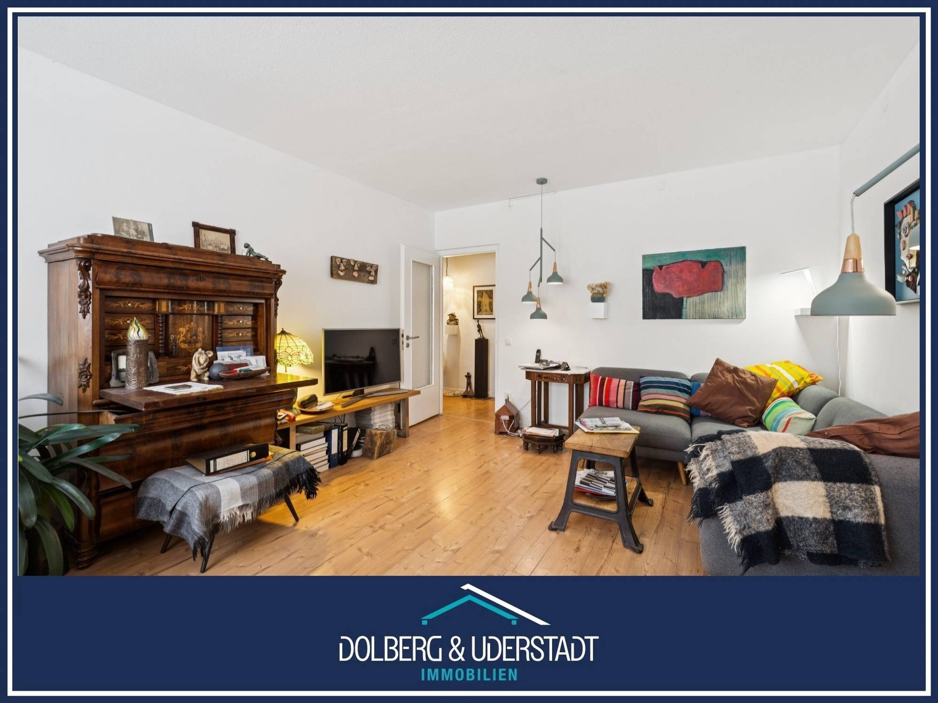 Immobilienangebot - Ammersbek / Lottbek - Alle - Große 4 Zimmer EG Wohnung in ruhiger Lage vor den Toren Hamburgs, mit U-Bahn ca. 35 Min zur HH-City