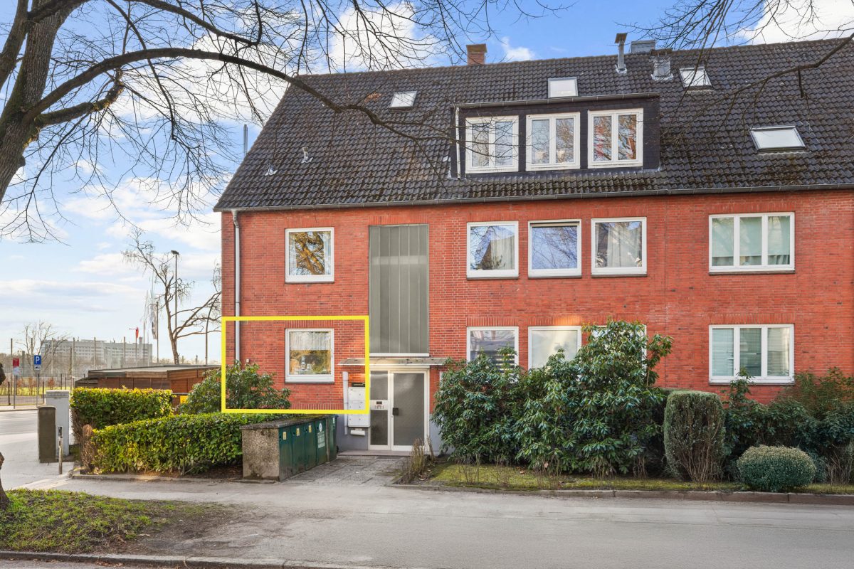 Immobilienangebot - Hamburg / Wandsbek - Alle - Wohnen im Hochparterre – 3 Zimmer, Garten & PKW-Stellplatz inklusive