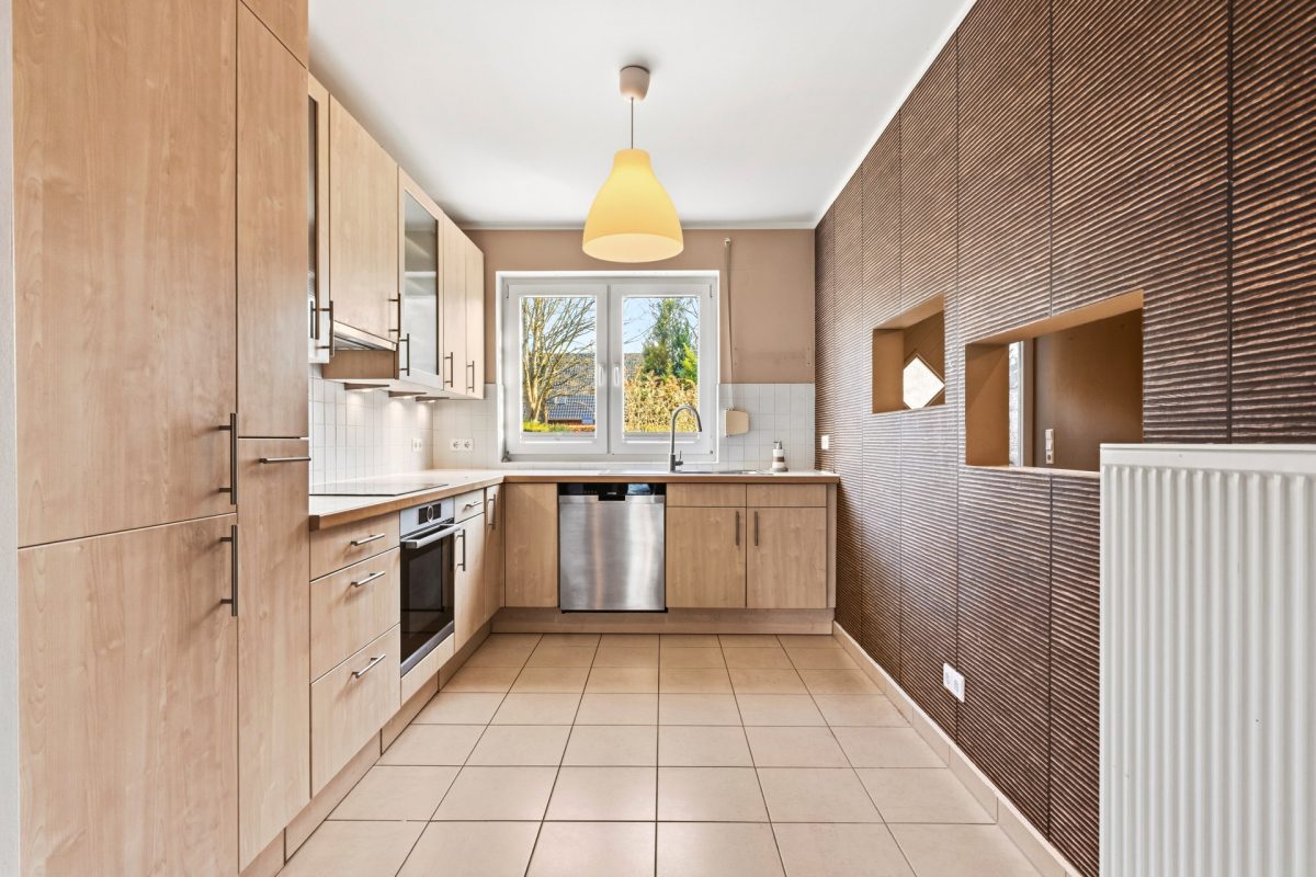 Immobilienangebot - Hamburg / Rahlstedt - Alle - Doppelhaushälfte mit eigenem Garten - Effizienzklasse C
