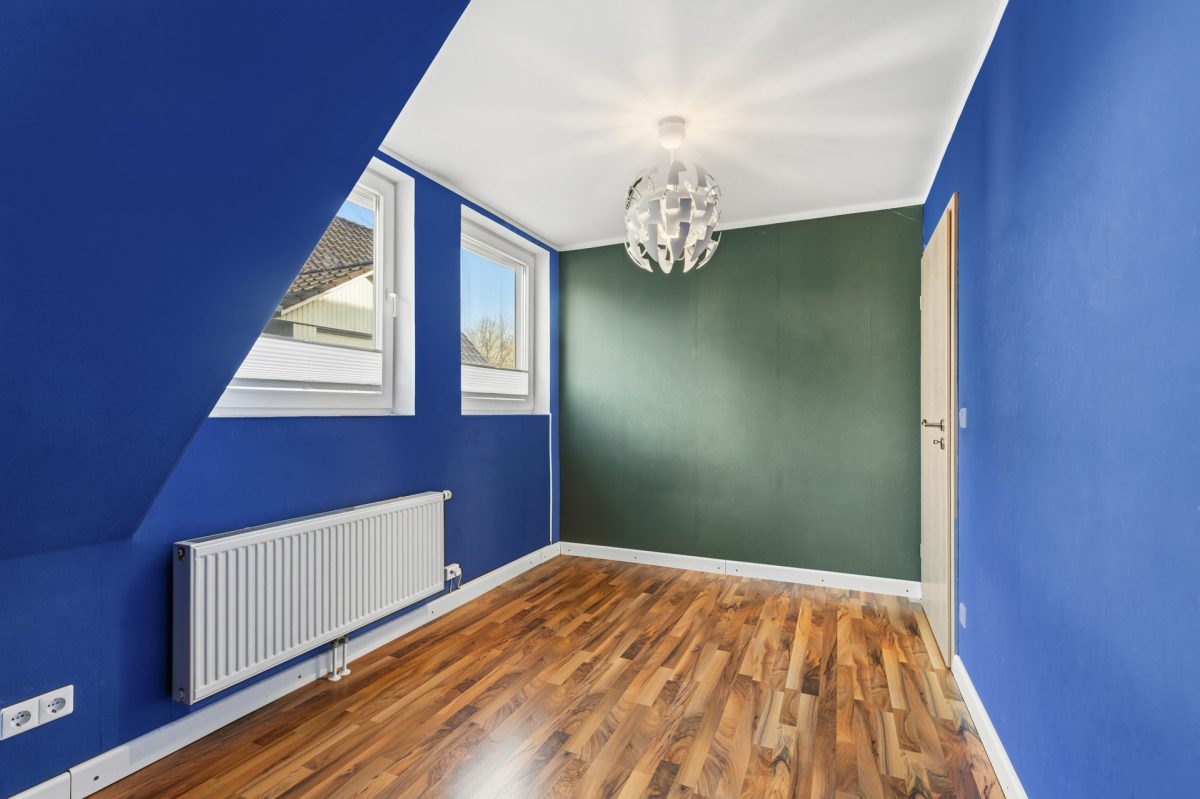 Immobilienangebot - Hamburg / Rahlstedt - Alle - Doppelhaushälfte mit eigenem Garten - Effizienzklasse C