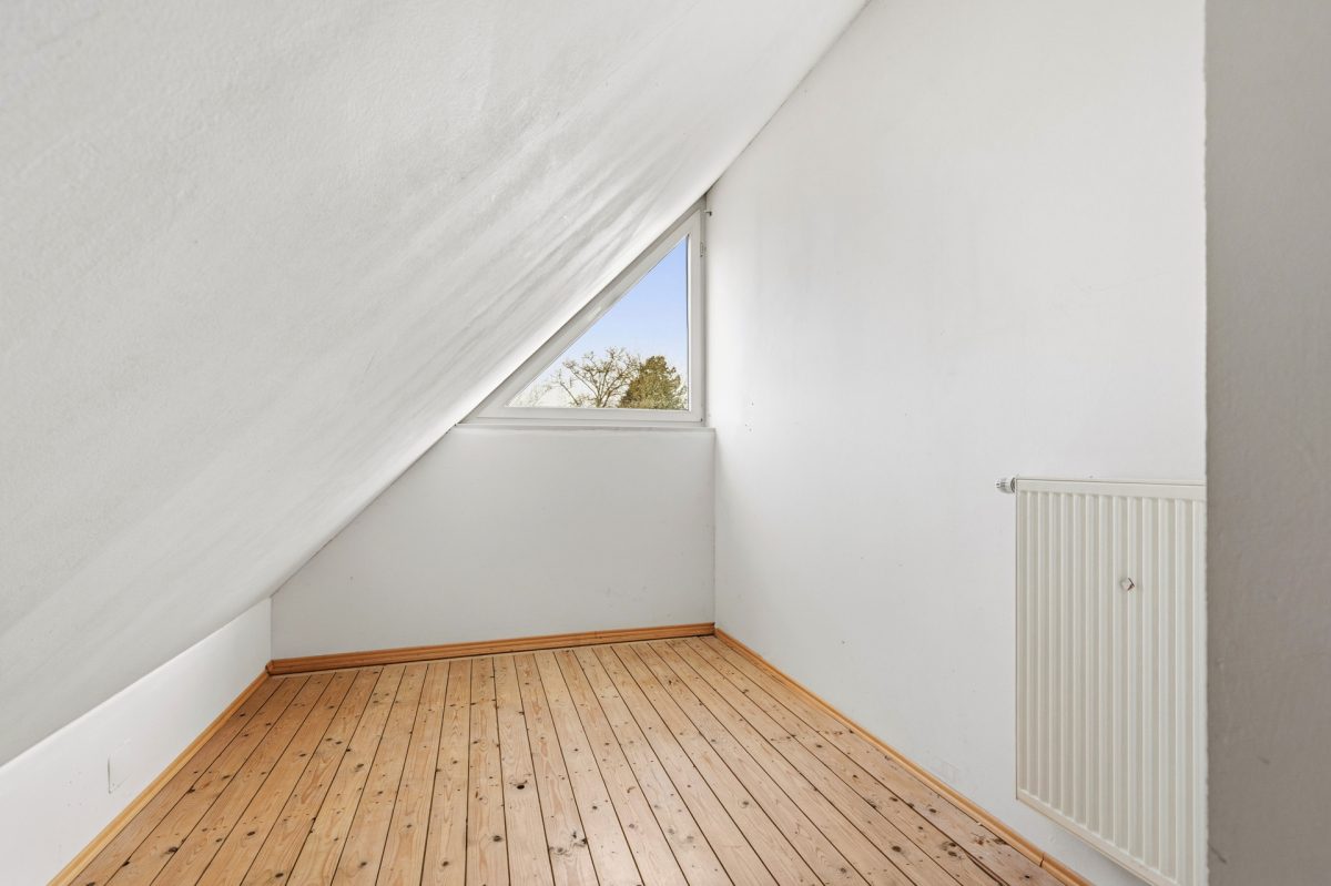 Immobilienangebot - Hamburg / Rahlstedt - Alle - Doppelhaushälfte mit eigenem Garten - Effizienzklasse C