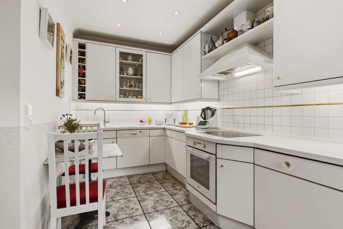 Immobilienangebot - Hamburg / Bramfeld - Alle - Charmanter Altbau trifft moderne Effizienz - vollvermietetes Renditeobjekt mit 5 Wohneinheiten