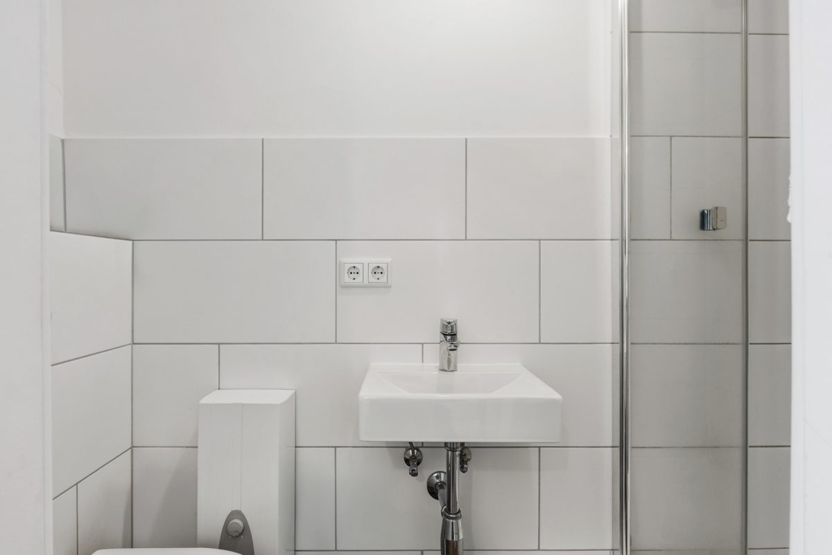 Immobilienangebot - Hamburg / Bramfeld - Alle - Charmanter Altbau trifft moderne Effizienz - vollvermietetes Renditeobjekt mit 5 Wohneinheiten