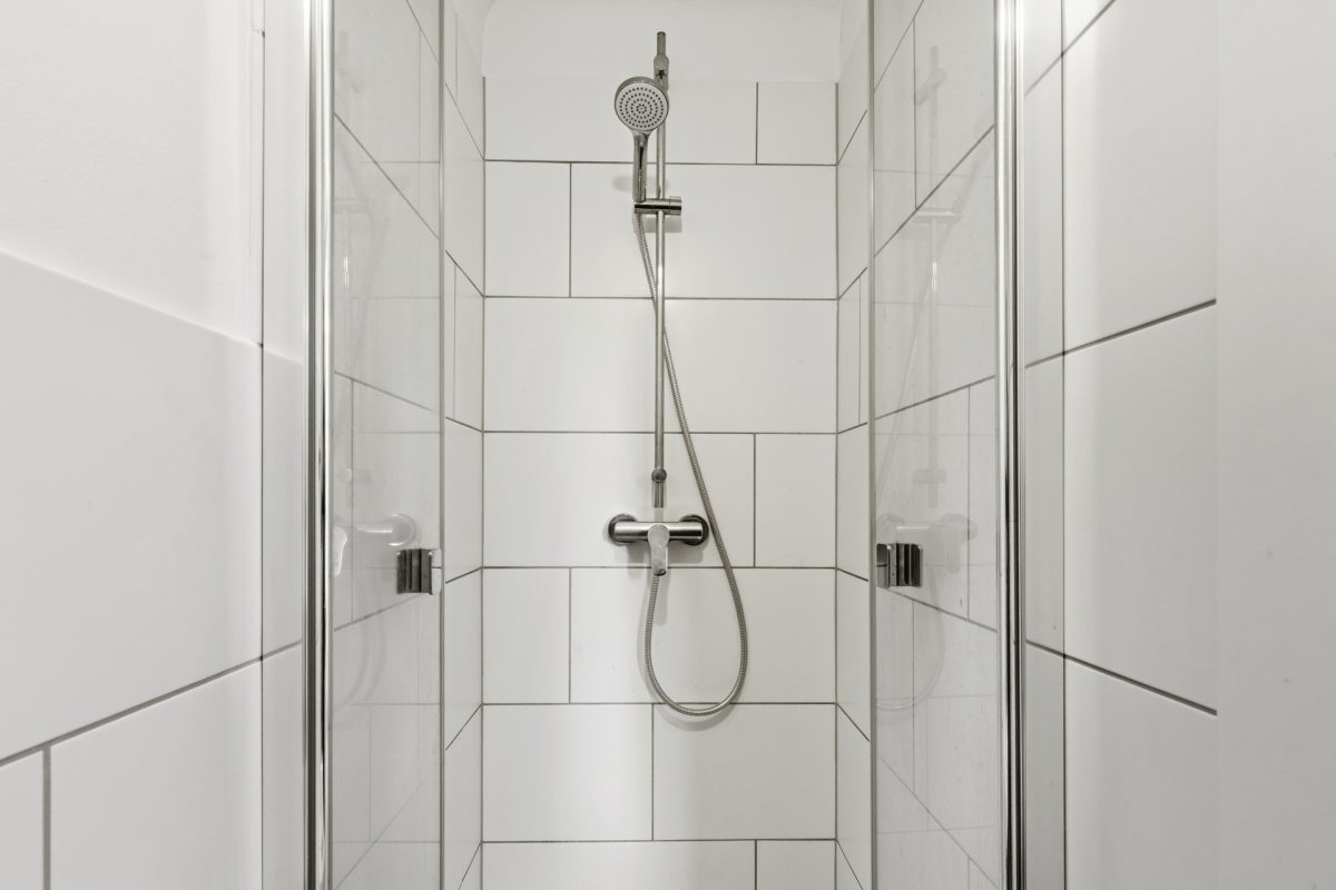 Immobilienangebot - Hamburg / Bramfeld - Alle - Charmanter Altbau trifft moderne Effizienz - vollvermietetes Renditeobjekt mit 5 Wohneinheiten