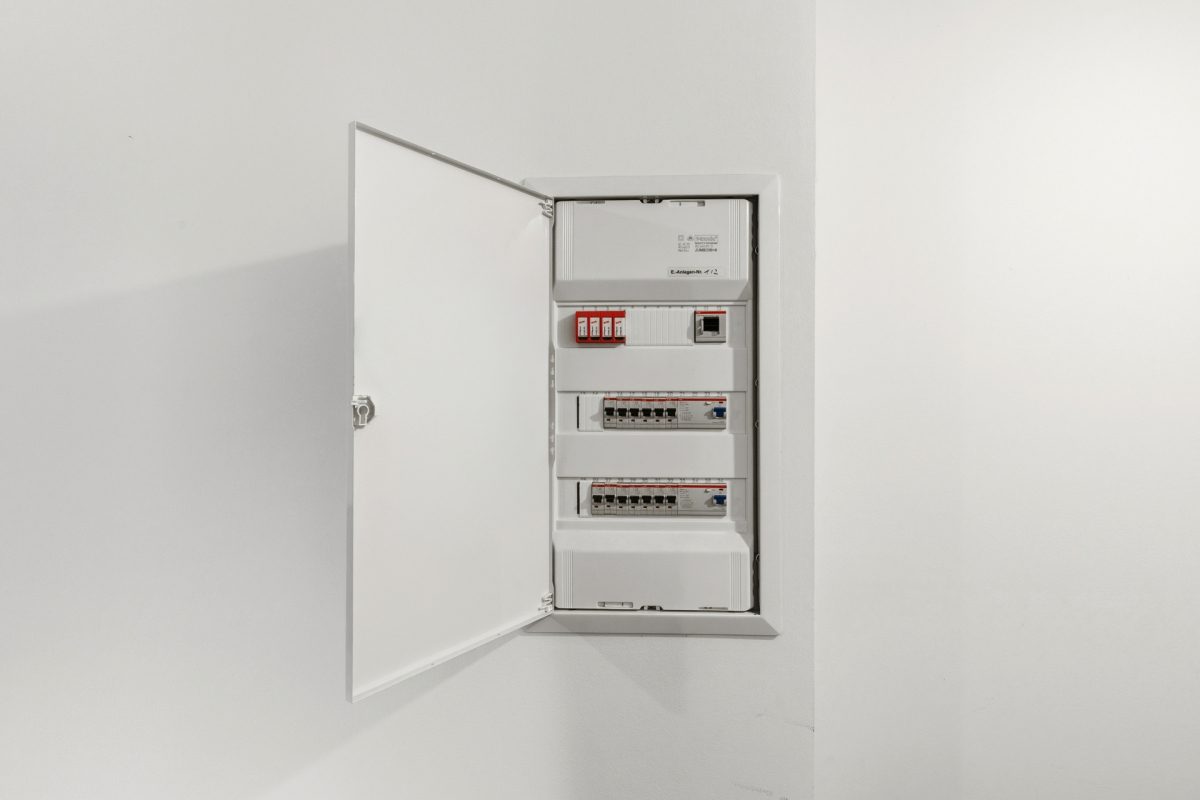 Immobilienangebot - Hamburg / Bramfeld - Alle - Charmanter Altbau trifft moderne Effizienz - vollvermietetes Renditeobjekt mit 5 Wohneinheiten