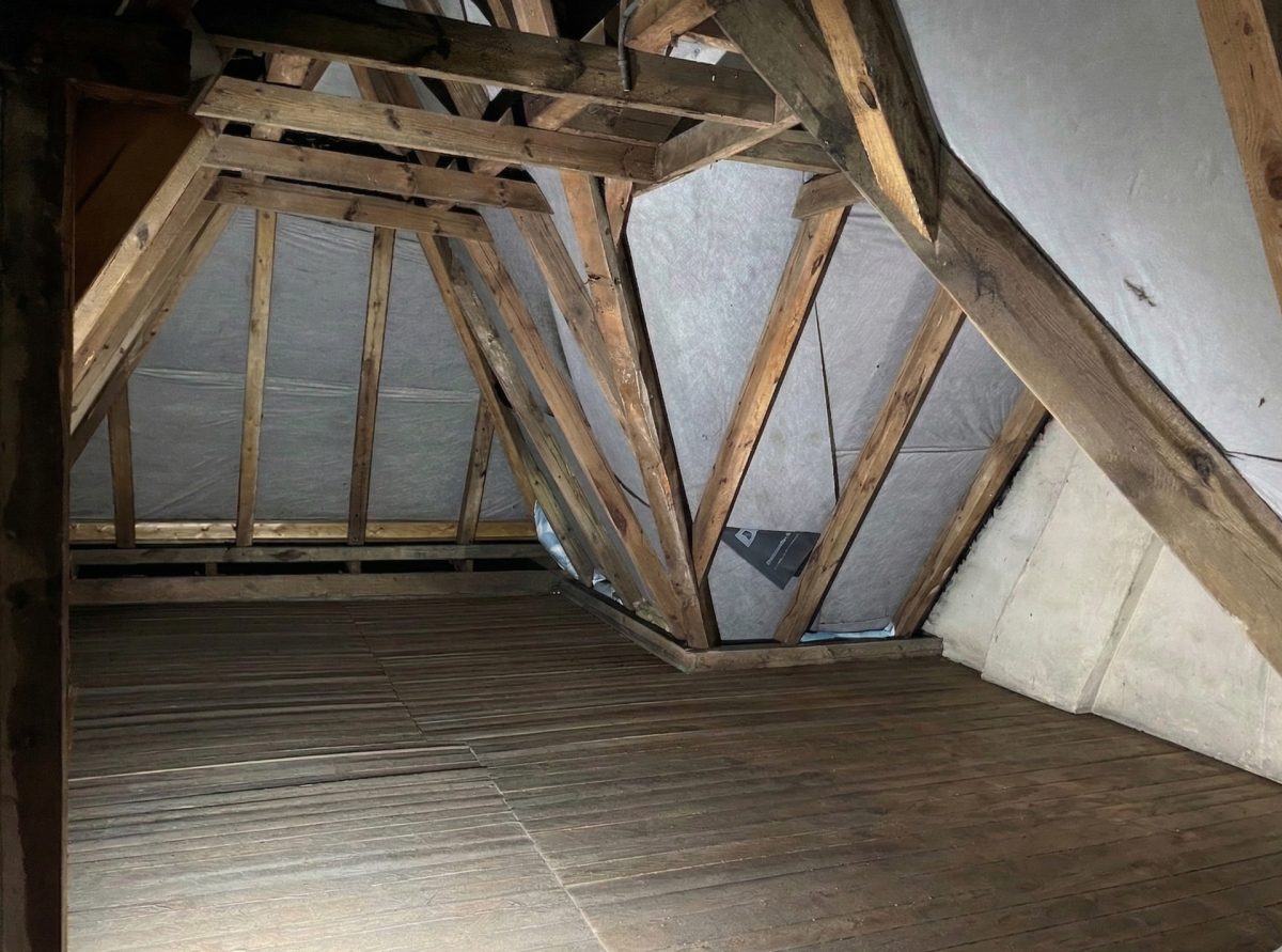 Immobilienangebot - Pinneberg - Alle - Vollvermietetes Anlageobjekt mit Wertsteigerungspotenzial in zentraler Lage von Pinneberg