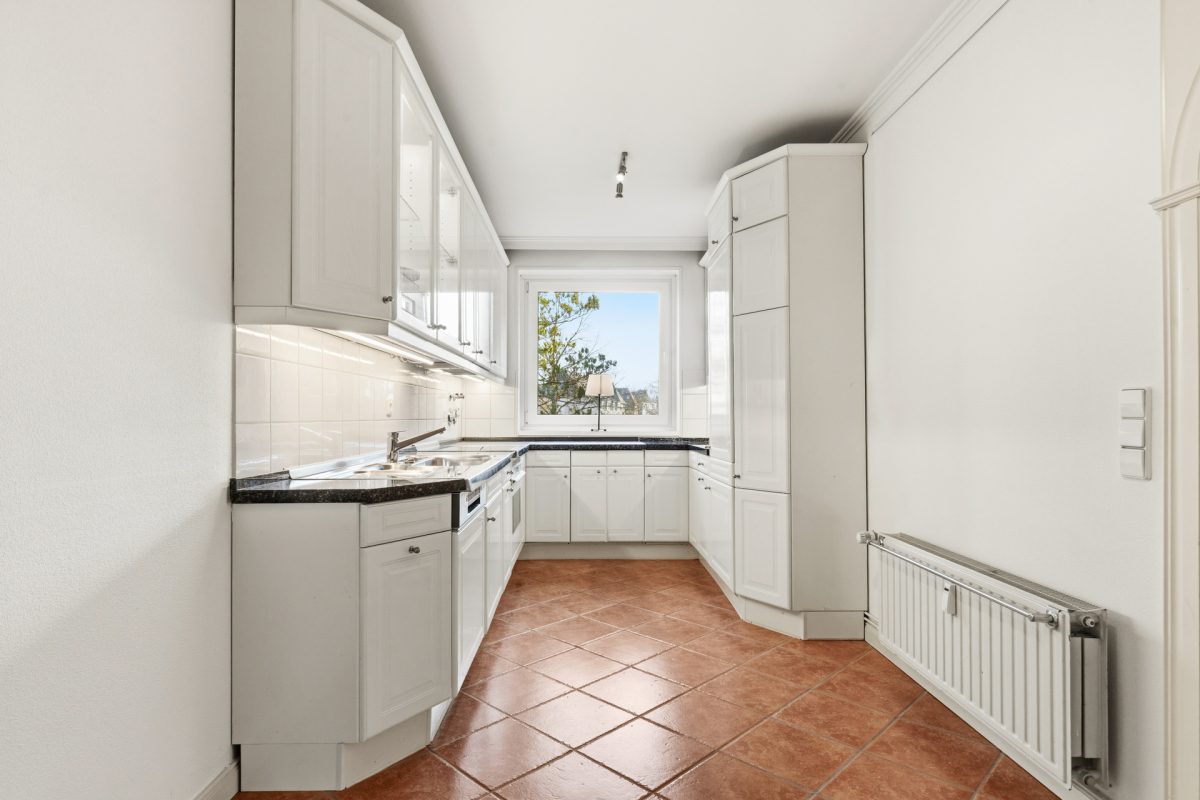 Immobilienangebot - Halstenbek - Alle - Lichtdurchfluteter Wohntraum: Sehr gepflegte 3-Zimmer-Wohnung mit einladendem Balkon