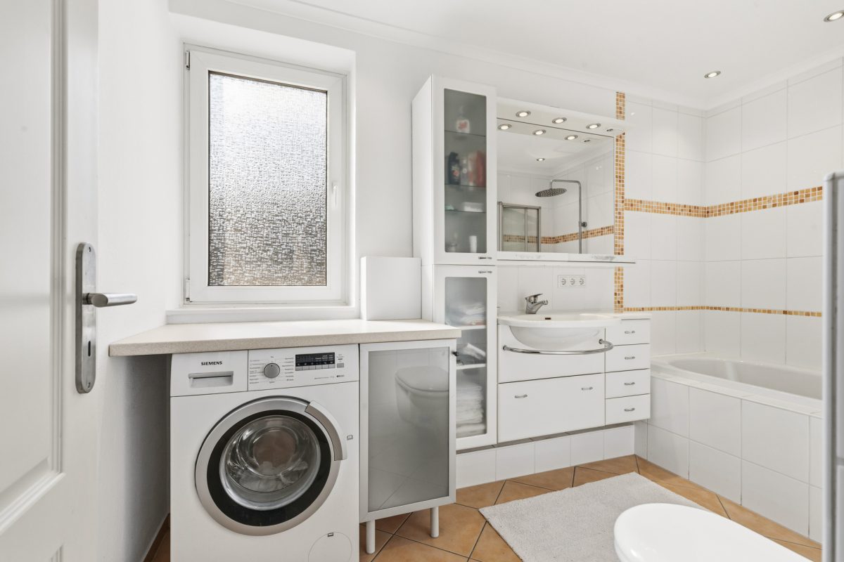 Immobilienangebot - Halstenbek - Alle - Lichtdurchfluteter Wohntraum: Sehr gepflegte 3-Zimmer-Wohnung mit einladendem Balkon
