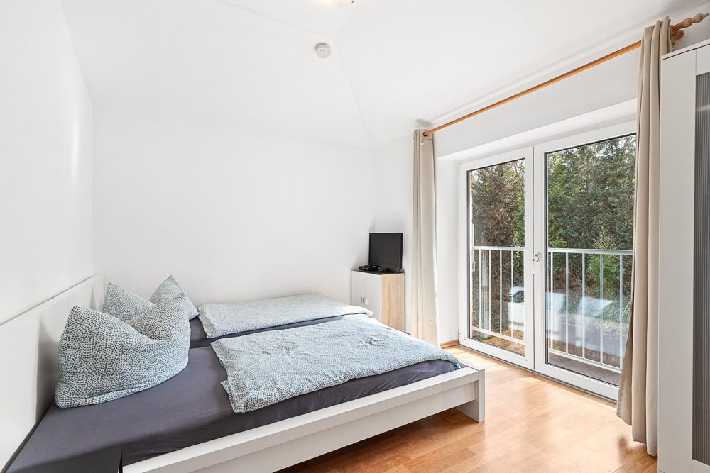 Immobilienangebot - Hamburg / Duvenstedt - Alle - Neuwertige 3-Zimmer-Wohnung mit Stellplatz in HH-Duvenstedt