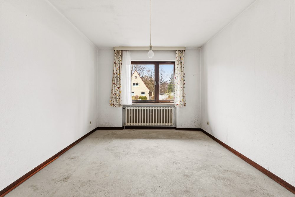 Immobilienangebot - Hamburg / Tonndorf - Alle - Ideal für große Familien oder Mehrgenerationen: Einfamilienhaus mit 271 m² Wohnfläche