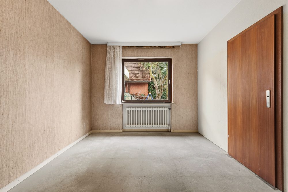 Immobilienangebot - Hamburg / Tonndorf - Alle - Ideal für große Familien oder Mehrgenerationen: Einfamilienhaus mit 271 m² Wohnfläche