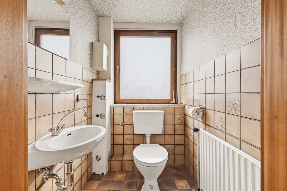 Immobilienangebot - Hamburg / Tonndorf - Alle - Ideal für große Familien oder Mehrgenerationen: Einfamilienhaus mit 271 m² Wohnfläche