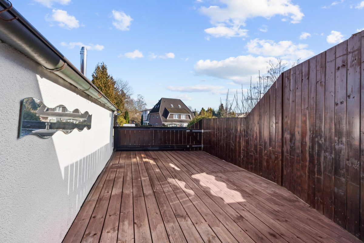 Immobilienangebot - Hamburg / Bramfeld - Alle - Charmanter Altbau trifft moderne Effizienz - vollvermietetes Renditeobjekt mit 5 Wohneinheiten