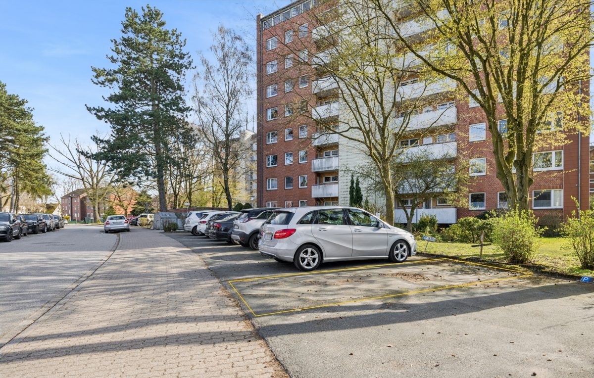 Immobilienangebot - Wedel - Alle - Helle 3-Zimmer-Wohnung mit Süd-Balkon, Aufzug & Stellplatz in Wedel