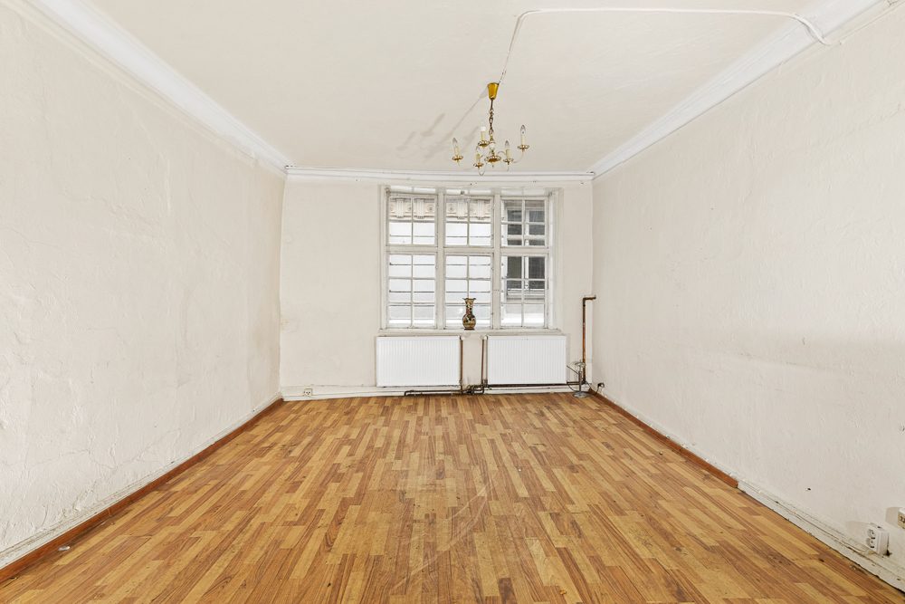 Immobilienangebot - Lübeck / Innenstadt - Alle - Wohn- und Geschäftshaus im Herzen des Lübecker Zentrums