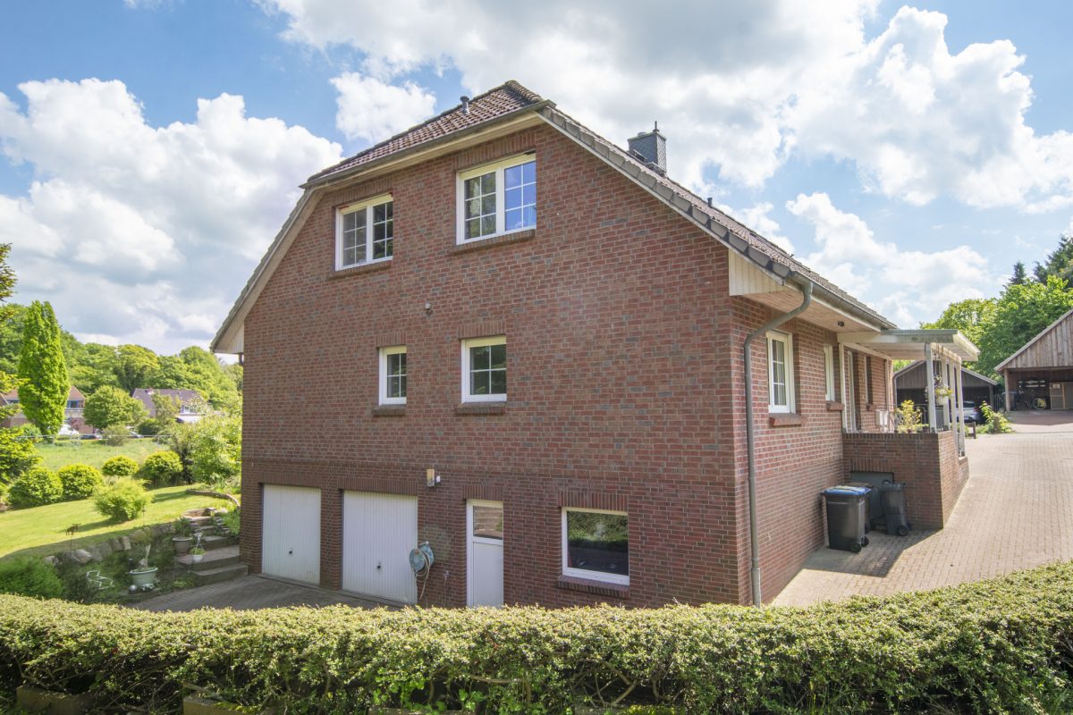 Immobilienangebot - Schenefeld - Alle - Großzügiges Einfamilienhaus mit Einliegerwohnung in ruhiger Sackgassenlage