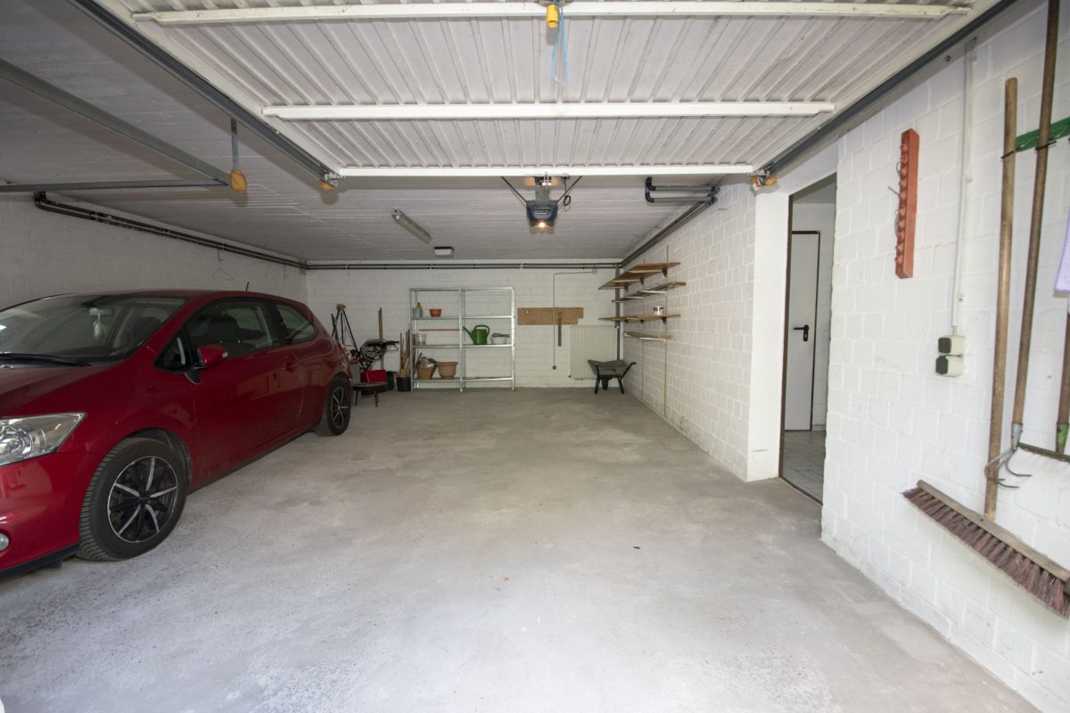 Immobilienangebot - Schenefeld - Alle - Großzügiges Einfamilienhaus mit Einliegerwohnung in ruhiger Sackgassenlage