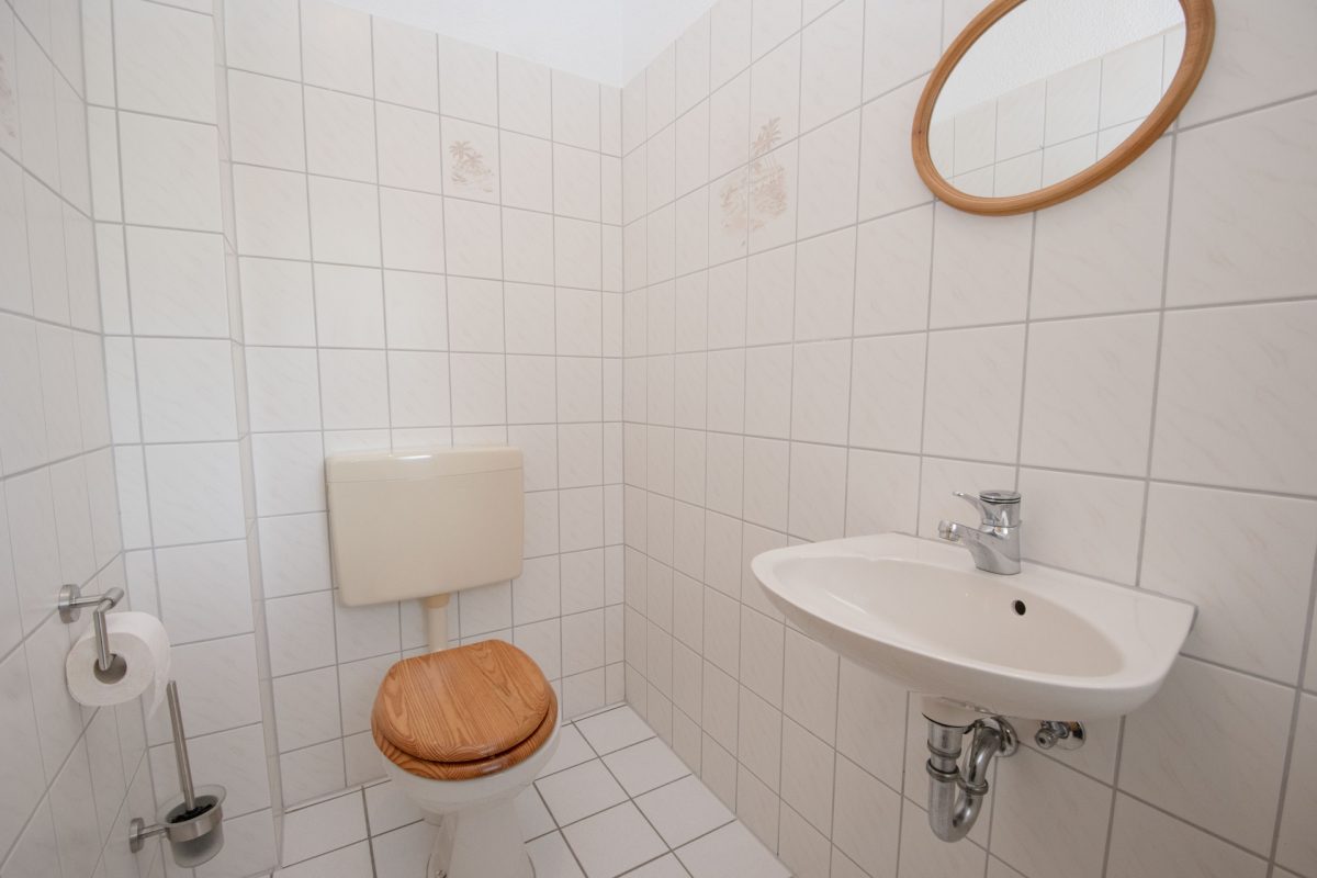 Immobilienangebot - Schenefeld - Alle - Großzügiges Einfamilienhaus mit Einliegerwohnung in ruhiger Sackgassenlage