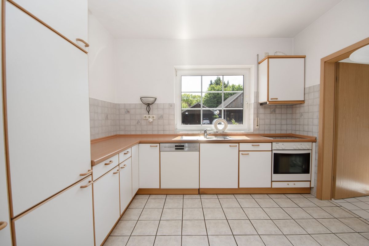 Immobilienangebot - Schenefeld - Alle - Großzügiges Einfamilienhaus mit Einliegerwohnung in ruhiger Sackgassenlage