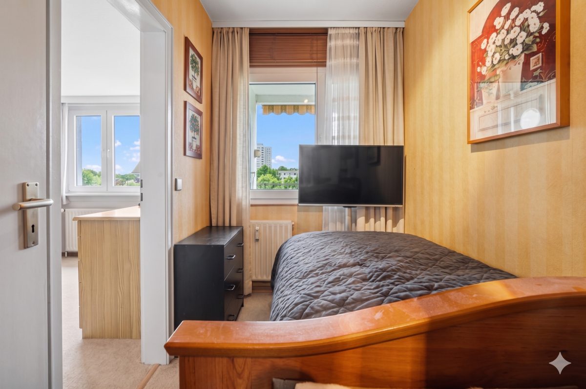 Immobilienangebot - Hamburg / Jenfeld - Alle - Sofortige Mieteinnahmen: 1,5-Zimmer-Wohnung in Jenfeld