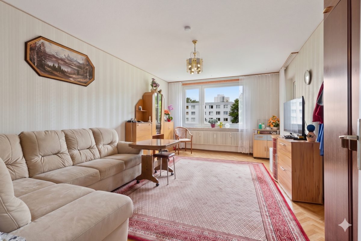 Immobilienangebot - Hamburg / Jenfeld - Alle - Kapitalanleger aufgepasst! Helle 1,5 Zimmer Wohnung in Hamburg/Jenfeld