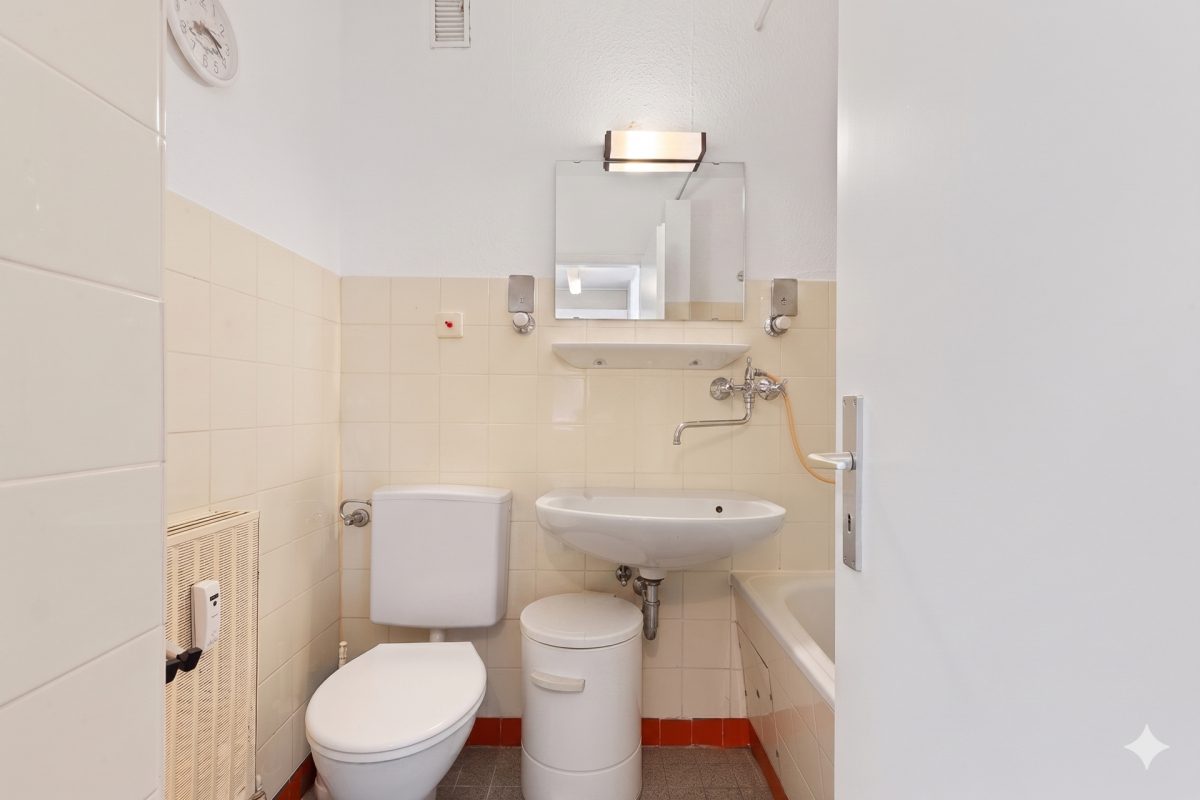 Immobilienangebot - Hamburg / Jenfeld - Alle - Kapitalanleger aufgepasst! Helle 1,5 Zimmer Wohnung in Hamburg/Jenfeld