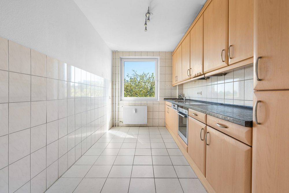 Immobilienangebot - Hamburg / Meiendorf - Alle - Mehr Raum für Ihre Familie - helle 4-Zimmer-Wohnung mit West-Balkon, Aufzug und Außenstellplatz