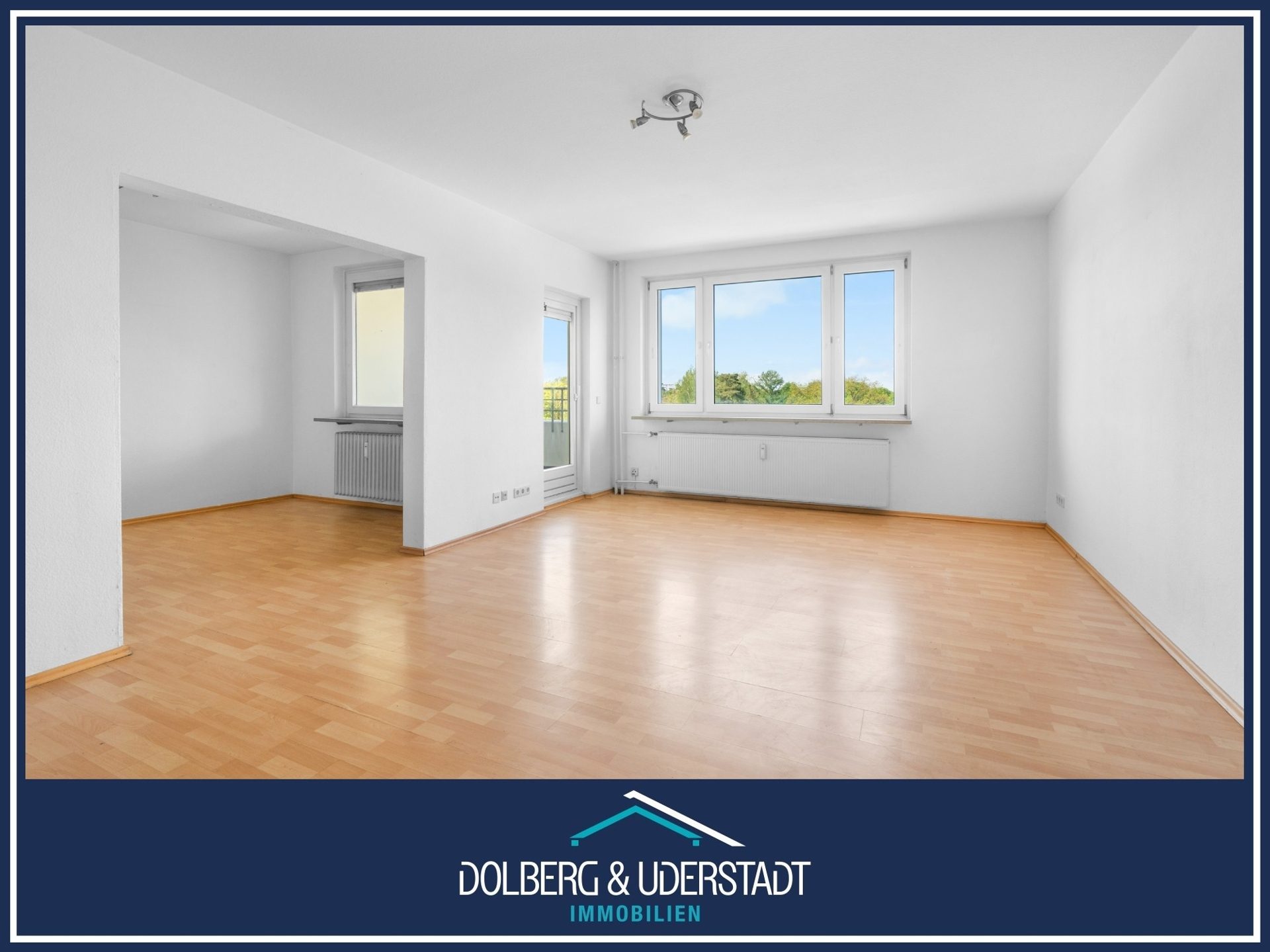 Immobilienangebot - Hamburg / Meiendorf - Alle - Mehr Raum für Ihre Familie - helle 4-Zimmer-Wohnung mit West-Balkon, Aufzug und Außenstellplatz