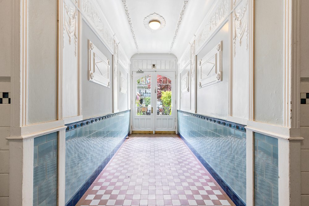 Immobilienangebot - Hamburg / Hoheluft-Ost - Alle - Einzigartiges Wohnen über den Dächern - Loft-Charakter trifft Gründerzeitcharme in Hoheluft-Ost