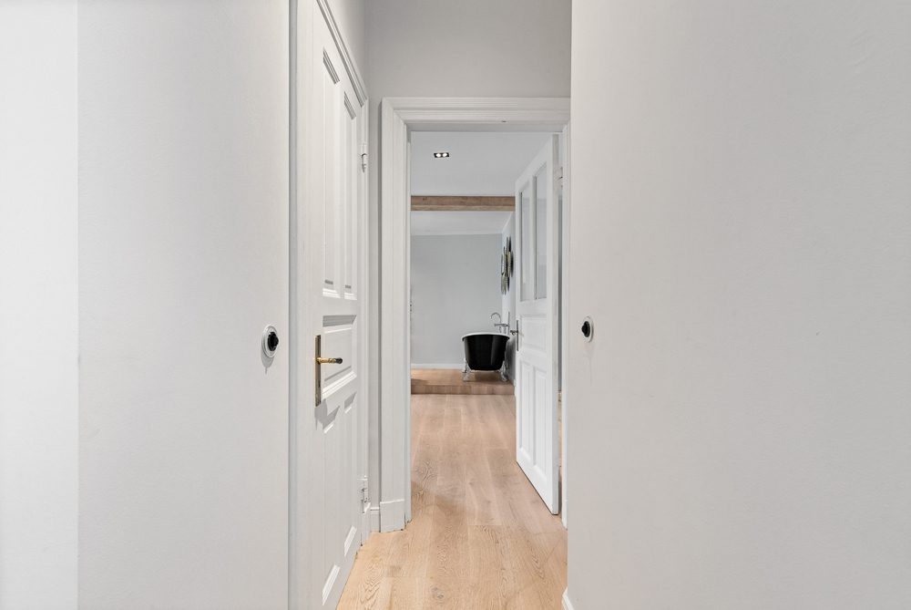 Immobilienangebot - Hamburg / Hoheluft-Ost - Alle - Einzigartiges Wohnen über den Dächern - Loft-Charakter trifft Gründerzeitcharme in Hoheluft-Ost