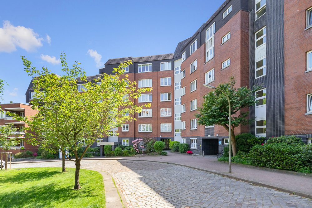 Immobilienangebot - Hamburg / Bergedorf - Alle - Großzügige 3-Zimmer-Wohnung mit Südbalkon, Tiefgarage & Aufzug in grüner Wohnlage