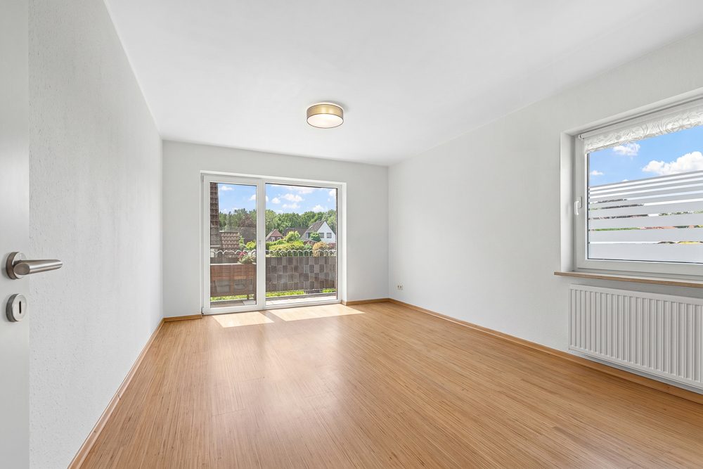 Immobilienangebot - Bargteheide - Alle - Hell, gepflegt und gut geschnitten – 3-Zimmer-Wohnung mit Stellplatz in Bargteheide