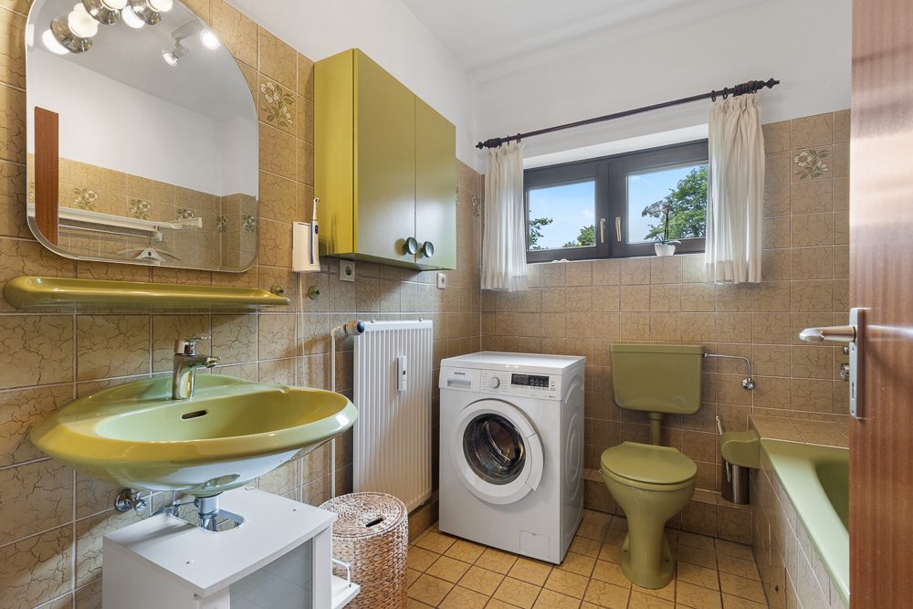 Immobilienangebot - Hamburg / Rahlstedt - Alle - Helle 4-Zimmer-Wohnung mit Parkblick, Aufzug und Tiefgaragenstellplatz in Alt-Rahlstedt