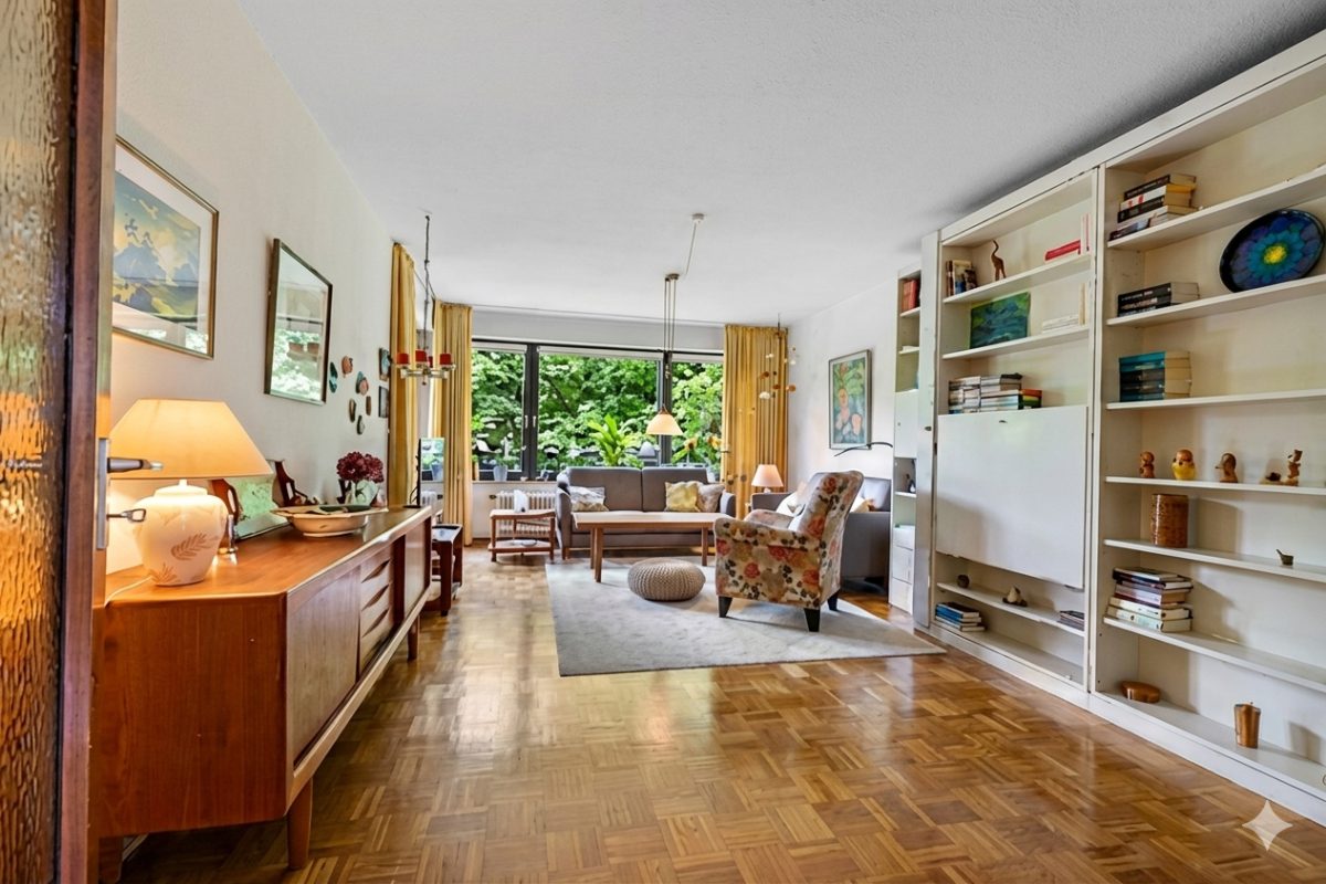 Immobilienangebot - Hamburg / Rahlstedt - Alle - Helle 4-Zimmer-Wohnung mit Parkblick, Aufzug und Tiefgaragenstellplatz in Alt-Rahlstedt
