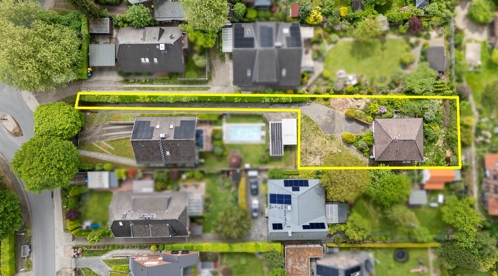 Immobilienangebot - Hamburg / Meiendorf - Alle - TOP-Lage: Rückwärtiges Pfeifenstielgrundstück für Neubau eines Einzel- oder Doppelhauses