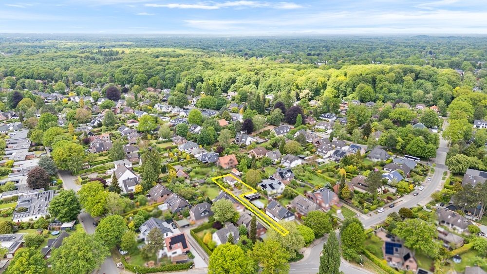 Immobilienangebot - Hamburg / Meiendorf - Alle - TOP-Lage: Rückwärtiges Pfeifenstielgrundstück für Neubau eines Einzel- oder Doppelhauses