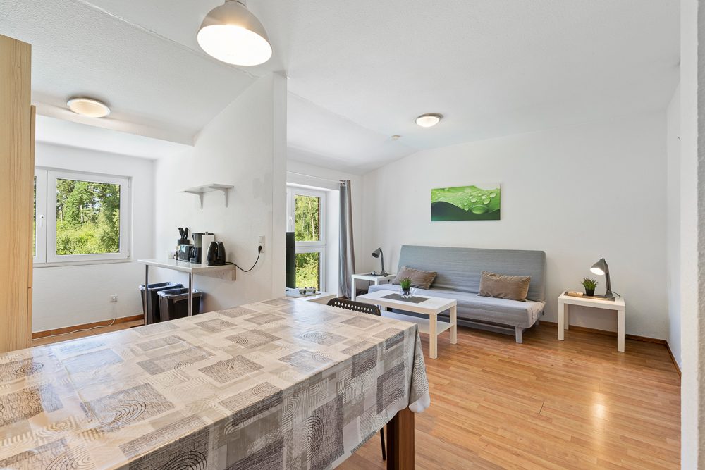 Immobilienangebot - Hamburg / Duvenstedt - Alle - Neuwertige 3-Zimmer-Wohnung mit Stellplatz und Blick ins Grüne in HH-Duvenstedt