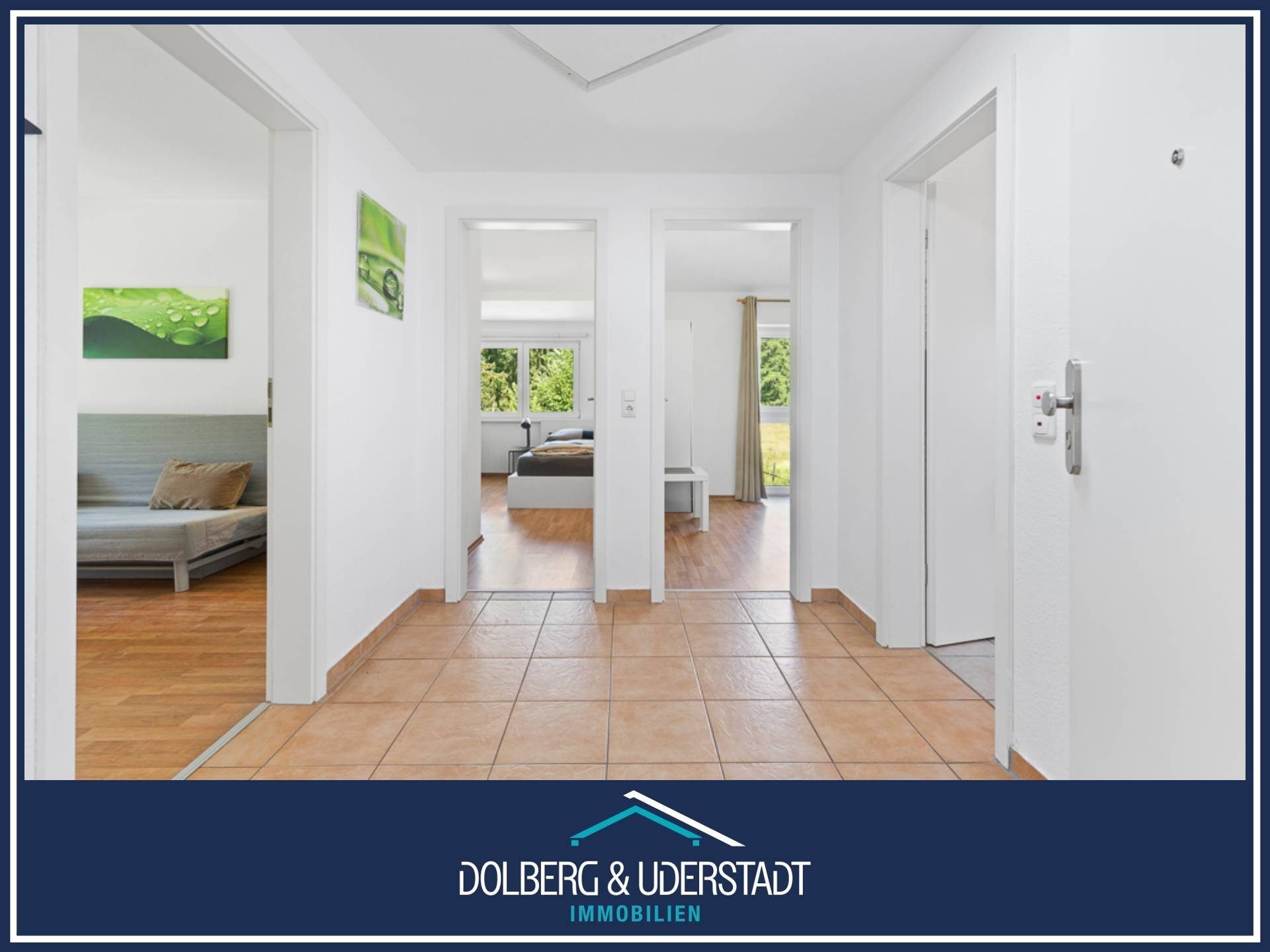 Immobilienangebot - Hamburg / Duvenstedt - Alle - Neuwertige 3-Zimmer-Wohnung mit Stellplatz und Blick ins Grüne in HH-Duvenstedt