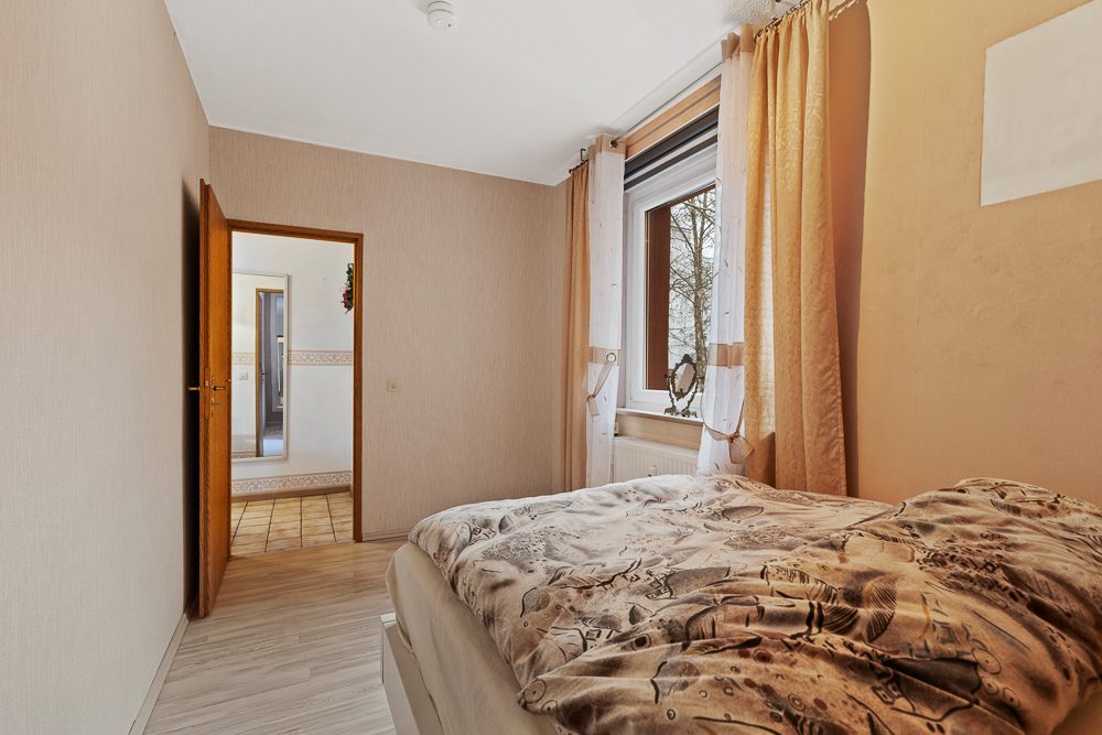 Immobilienangebot - Hamburg / Rahlstedt - Alle - Attraktive 3-Zimmer-Wohnung mit schöner Terrasse sowie Stellplatz