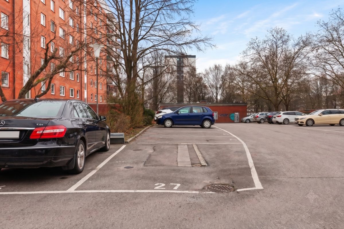 Immobilienangebot - Hamburg / Rahlstedt - Alle - Attraktive 3-Zimmer-Wohnung mit schöner Terrasse sowie Stellplatz