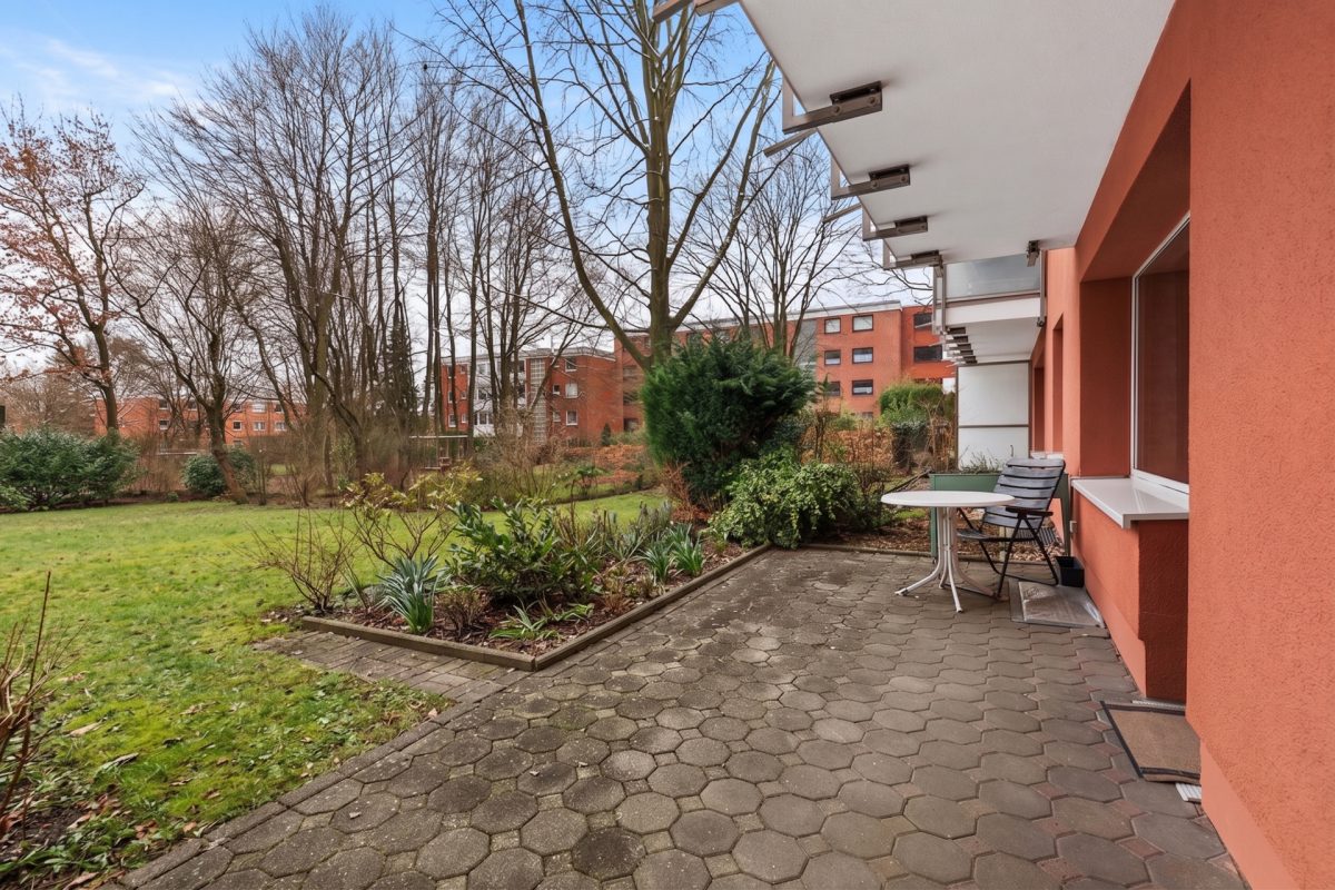 Immobilienangebot - Hamburg / Rahlstedt - Alle - Attraktive 3-Zimmer-Wohnung mit schöner Terrasse sowie Stellplatz