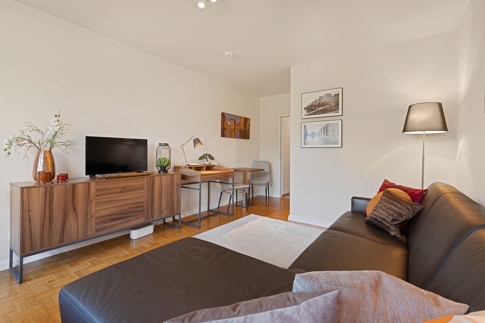 Immobilienangebot - Hamburg / Rahlstedt - Alle - TOP-1-Zimmer-Wohnung im Hochparterre, komplett möbliert und sofort bezugsfertig oder vermietbar