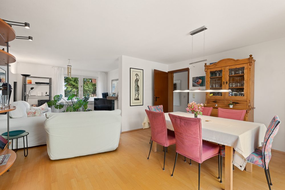 Immobilienangebot - Hamburg / Billstedt - Alle - Einfamilienhaus: 6 Zimmer mit beheiztem Wintergarten in verkehrsgünstiger Lage