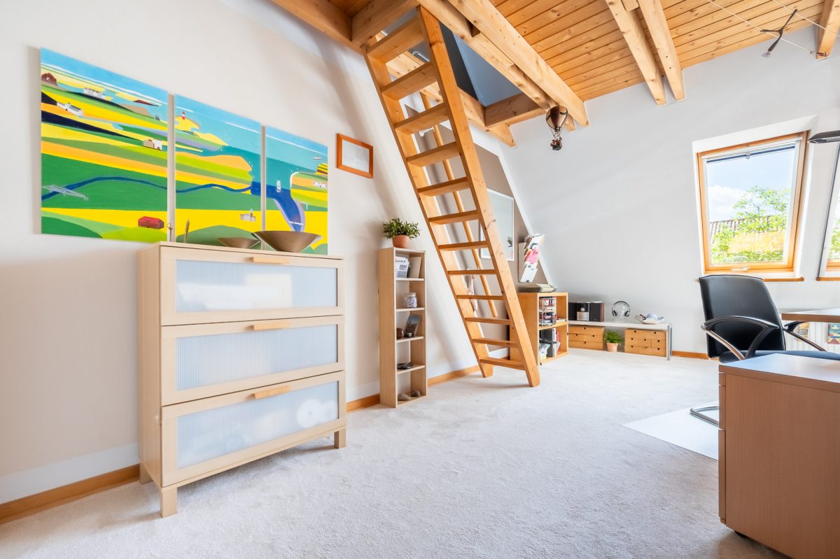 Immobilienangebot - Lübeck - Alle - Familienglück: Traumhaftes Einfamilienhaus mit herrlichem Garten und erstklassiger Ausstattung
