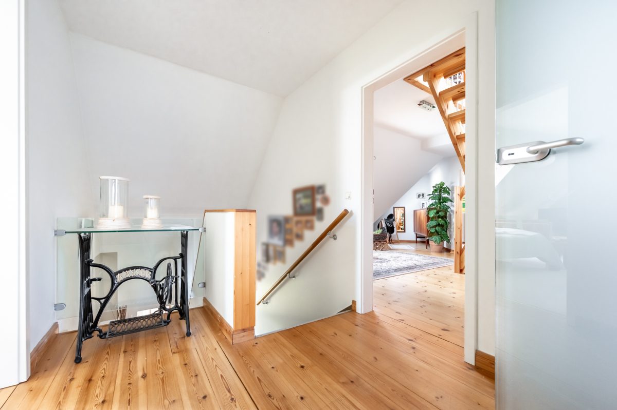 Immobilienangebot - Lübeck - Alle - Familienglück: Traumhaftes Einfamilienhaus mit herrlichem Garten und erstklassiger Ausstattung