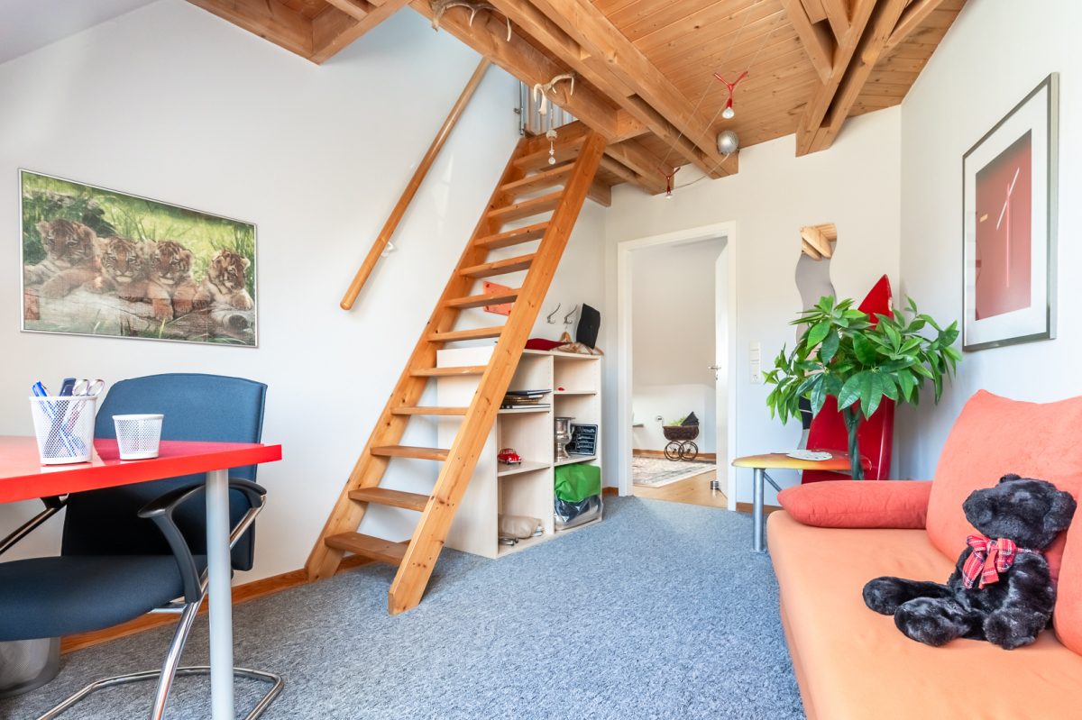 Immobilienangebot - Lübeck - Alle - Familienglück: Traumhaftes Einfamilienhaus mit herrlichem Garten und erstklassiger Ausstattung