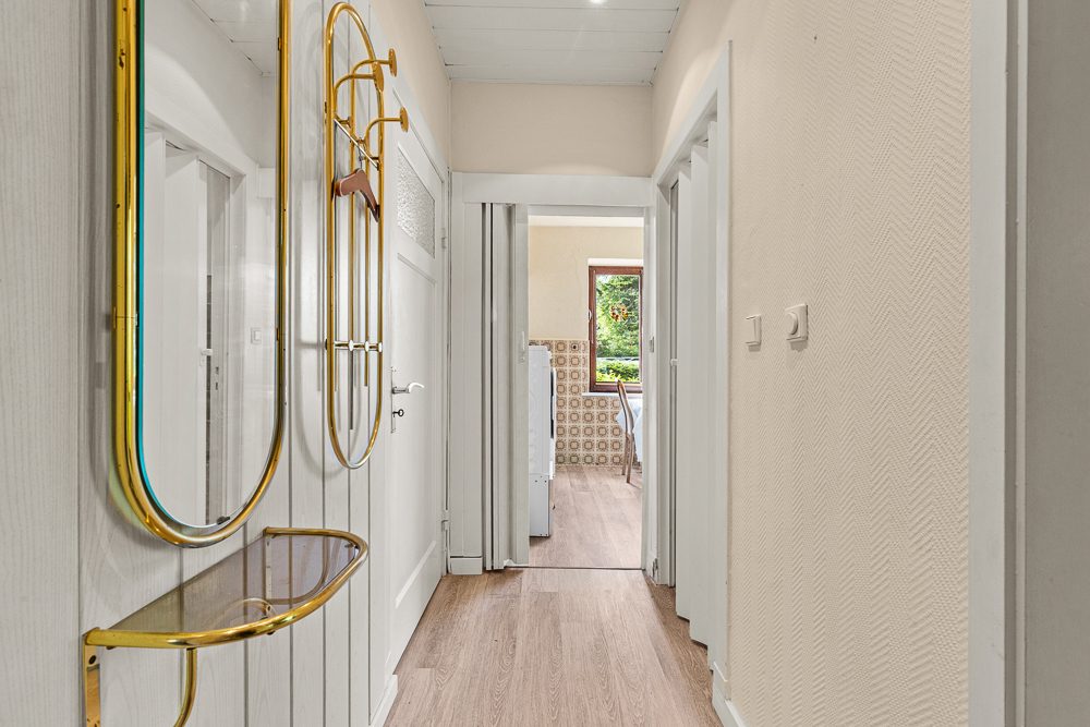 Immobilienangebot - Hamburg / Meiendorf - Alle - Sanierungsobjekt: Zweifamilienhaus im grünen und ruhigen Meiendorf