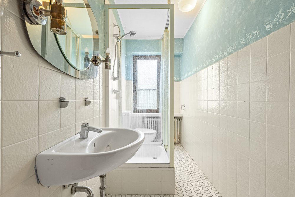 Immobilienangebot - Hamburg / Meiendorf - Alle - Sanierungsobjekt: Zweifamilienhaus im grünen und ruhigen Meiendorf